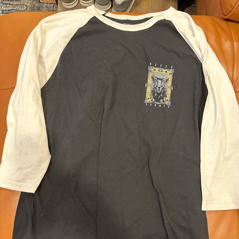 Never summer 3/4” sleeve size large